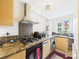 Kitchen- click for photo gallery